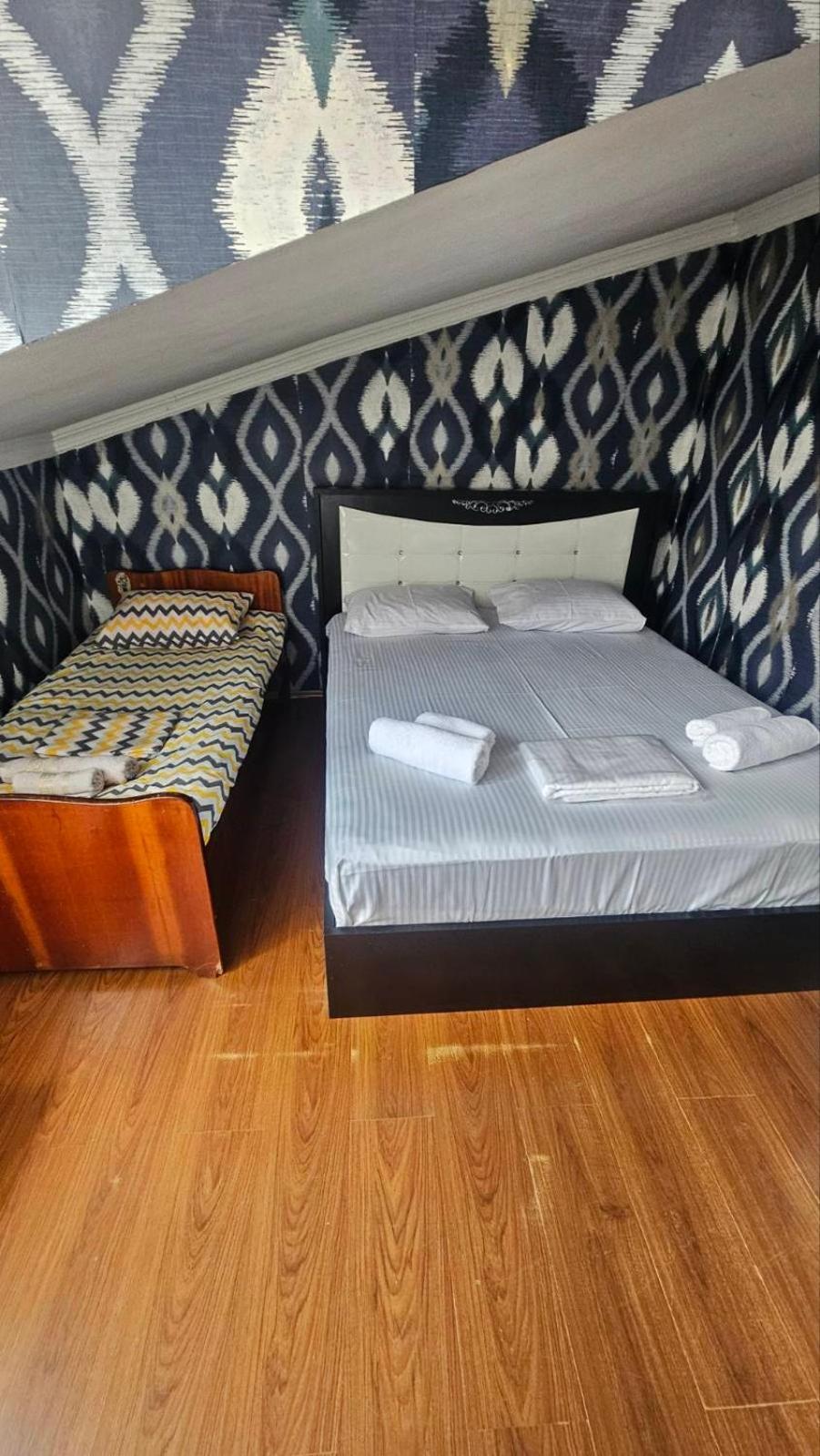 Apartment Zurabi Batumi Room photo
